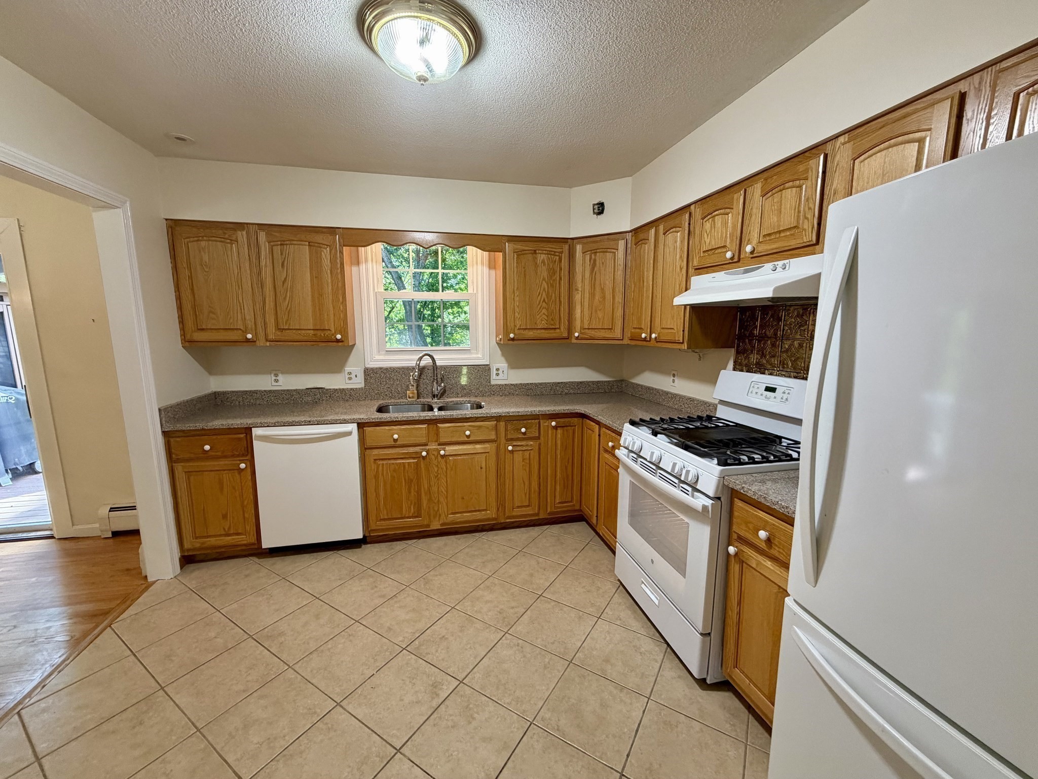 908 Burts Pit Rd Property Photo 19