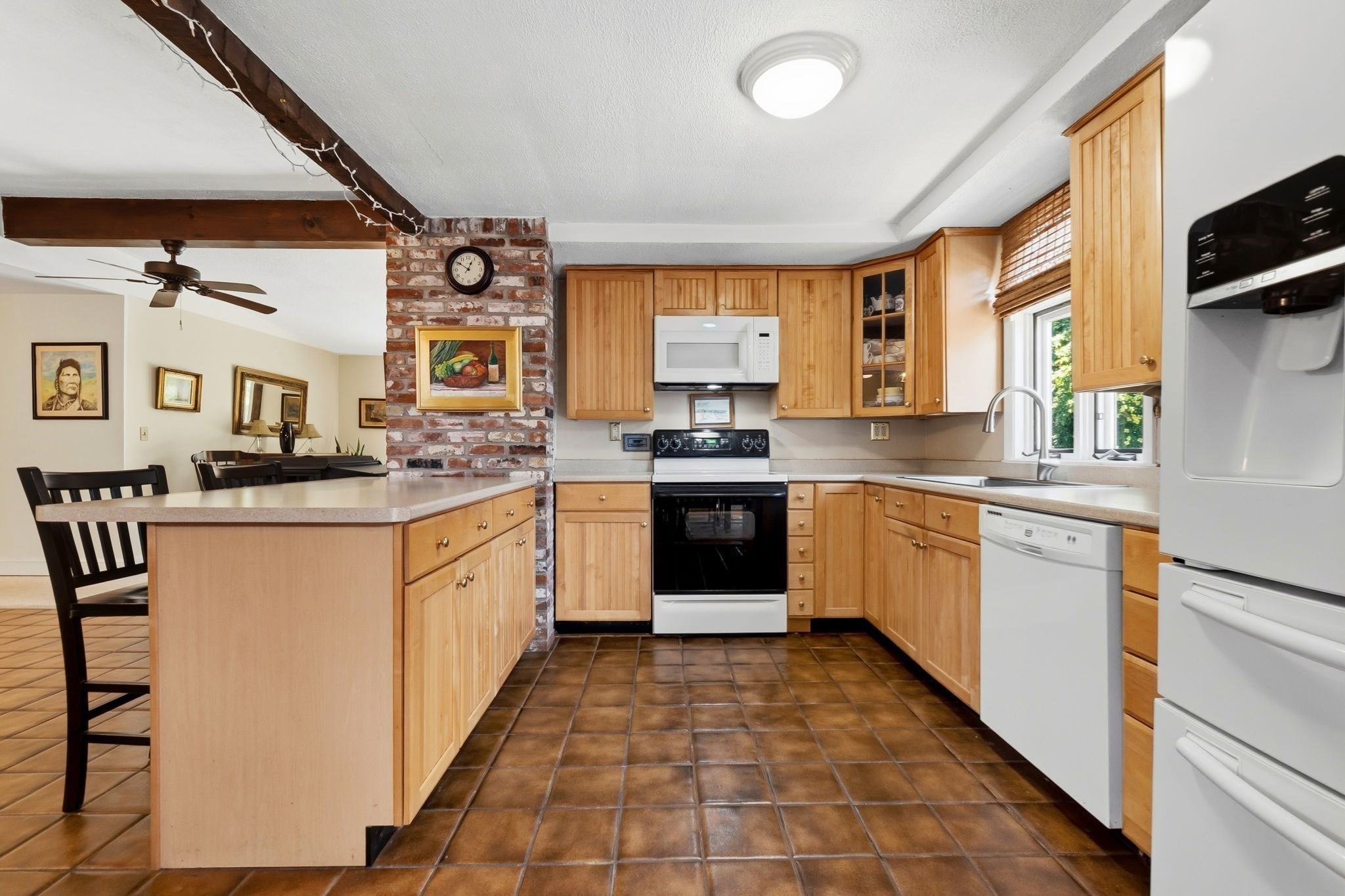 8 Colgate Rd Property Photo 7