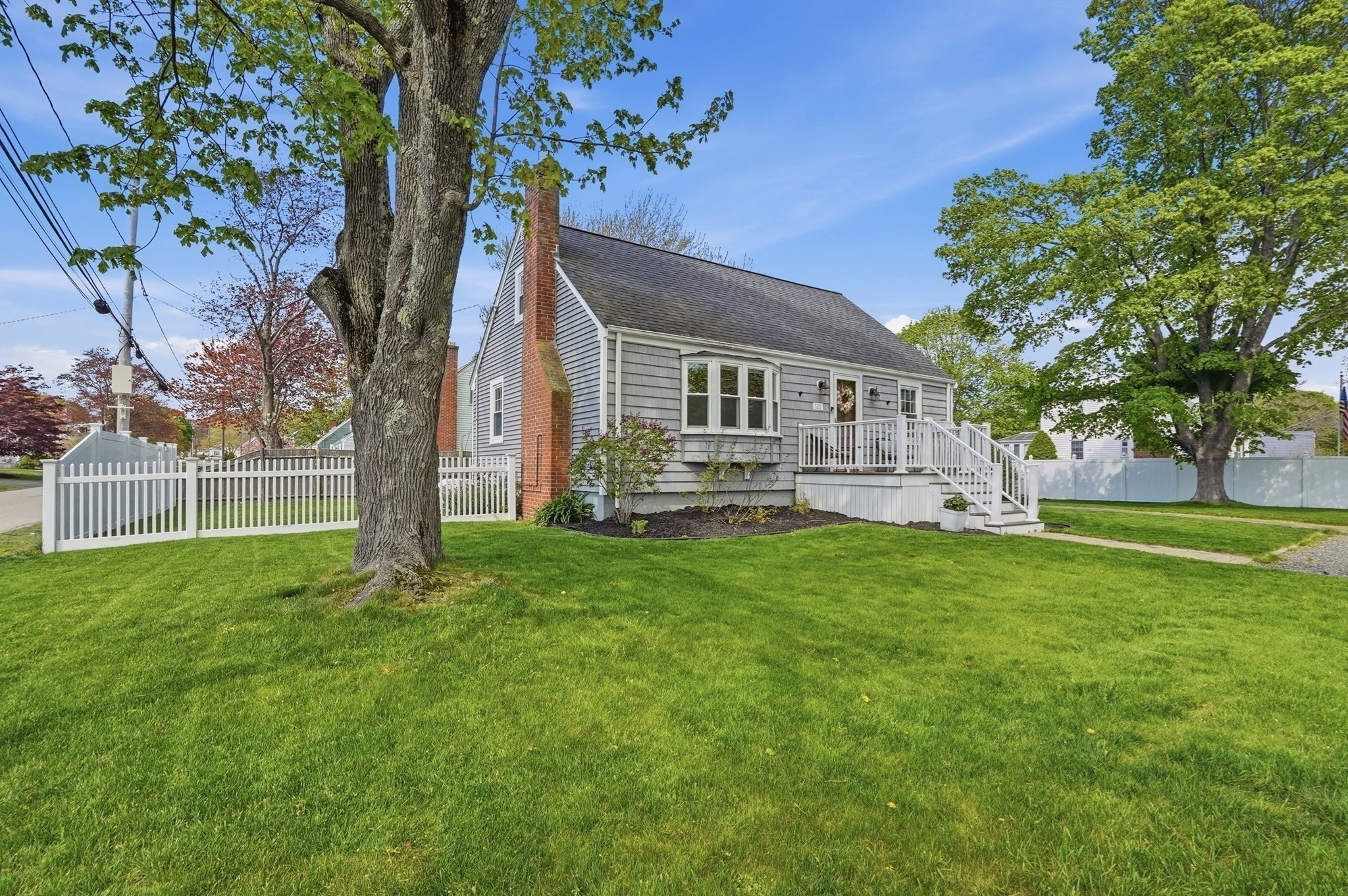 121 Moreland Road Property Photo 1