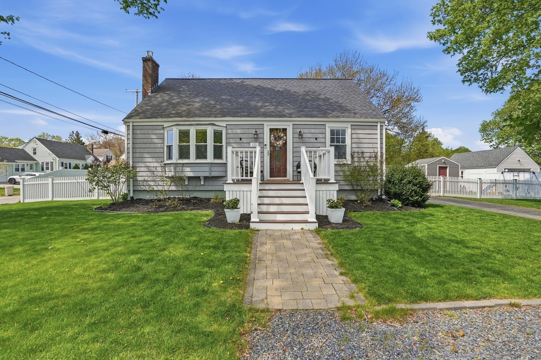 121 Moreland Road Property Photo 3