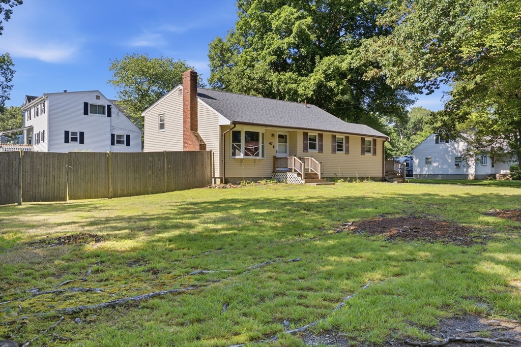 47 W Shore Rd Property Photo 1