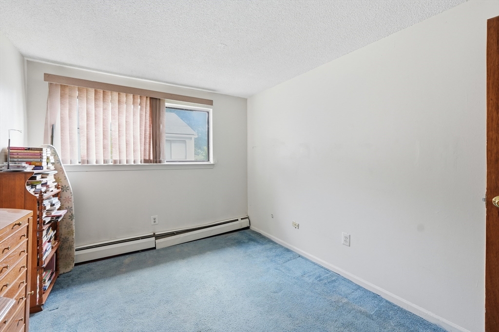 35 Sheri Ln # 35 Property Photo 10