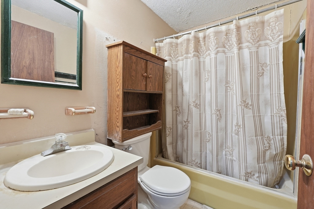 35 Sheri Ln # 35 Property Photo 13