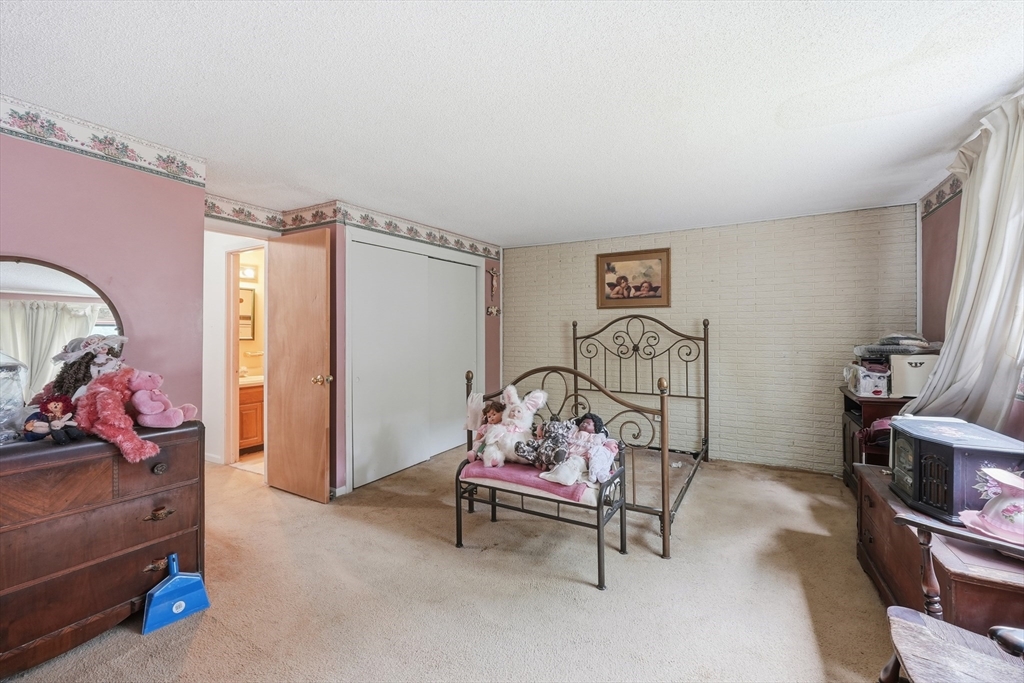 35 Sheri Ln # 35 Property Photo 14