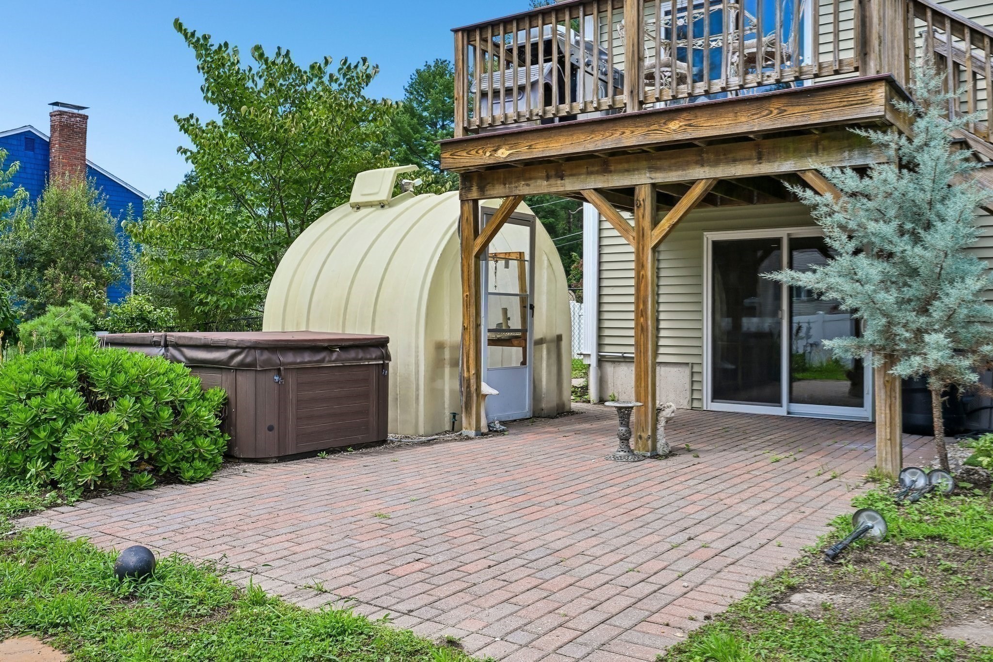 12 Autumn St Property Photo 21