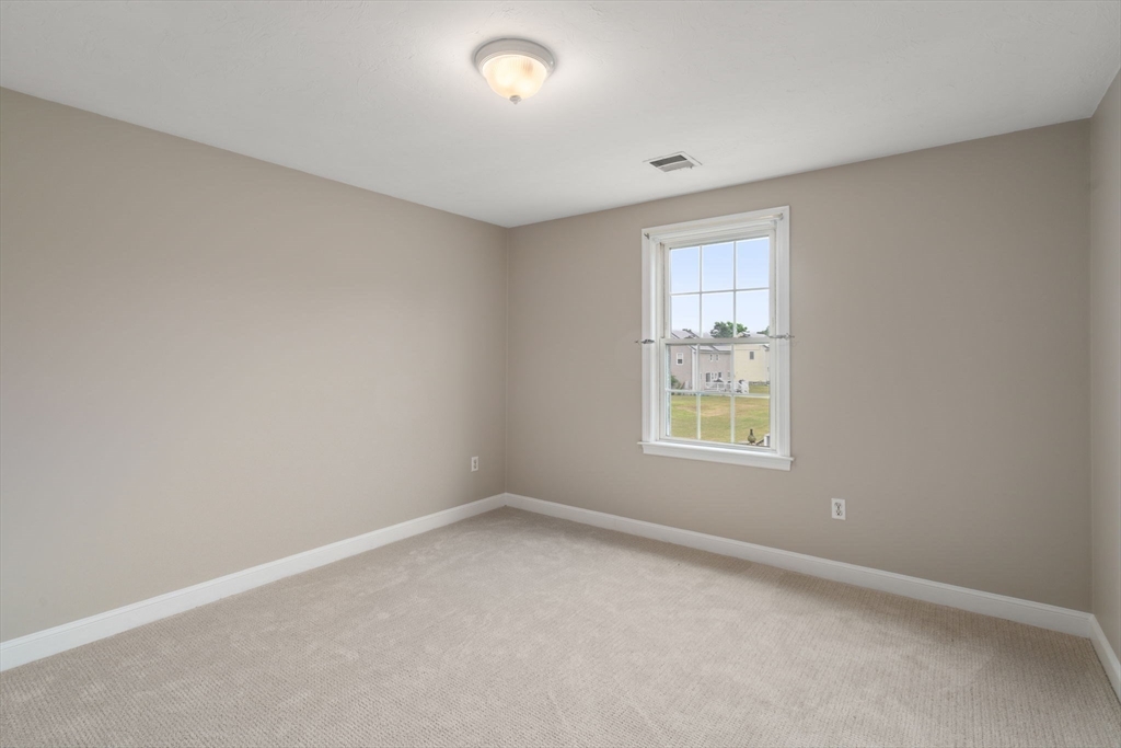 28 Harriet Thayer Dr # 28 Property Photo 10