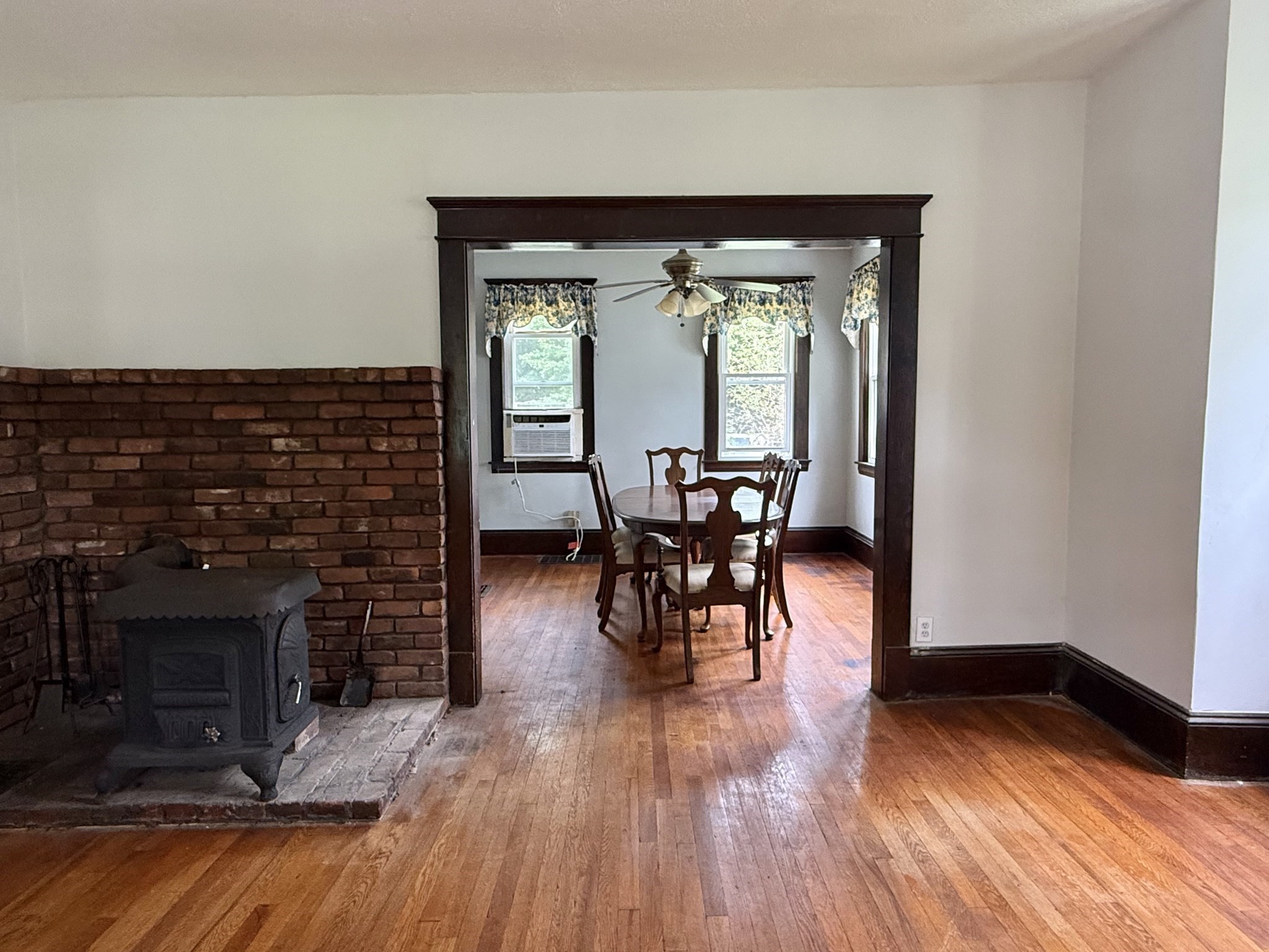 88 Carr Avenue Property Photo 8