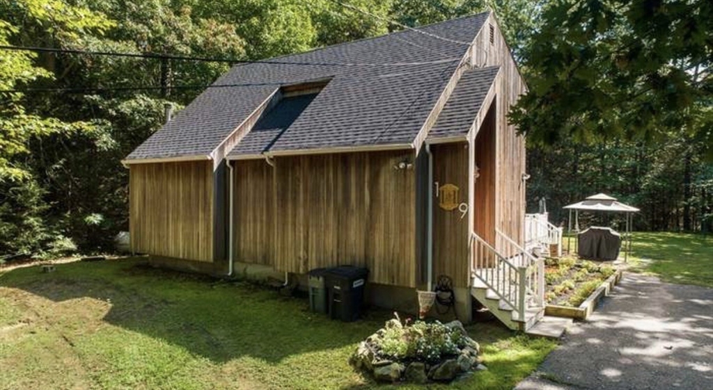 19 Jade Property Photo 2