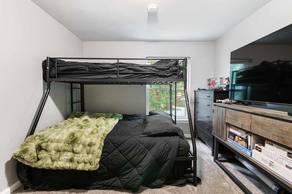 19 Jade Property Photo 23
