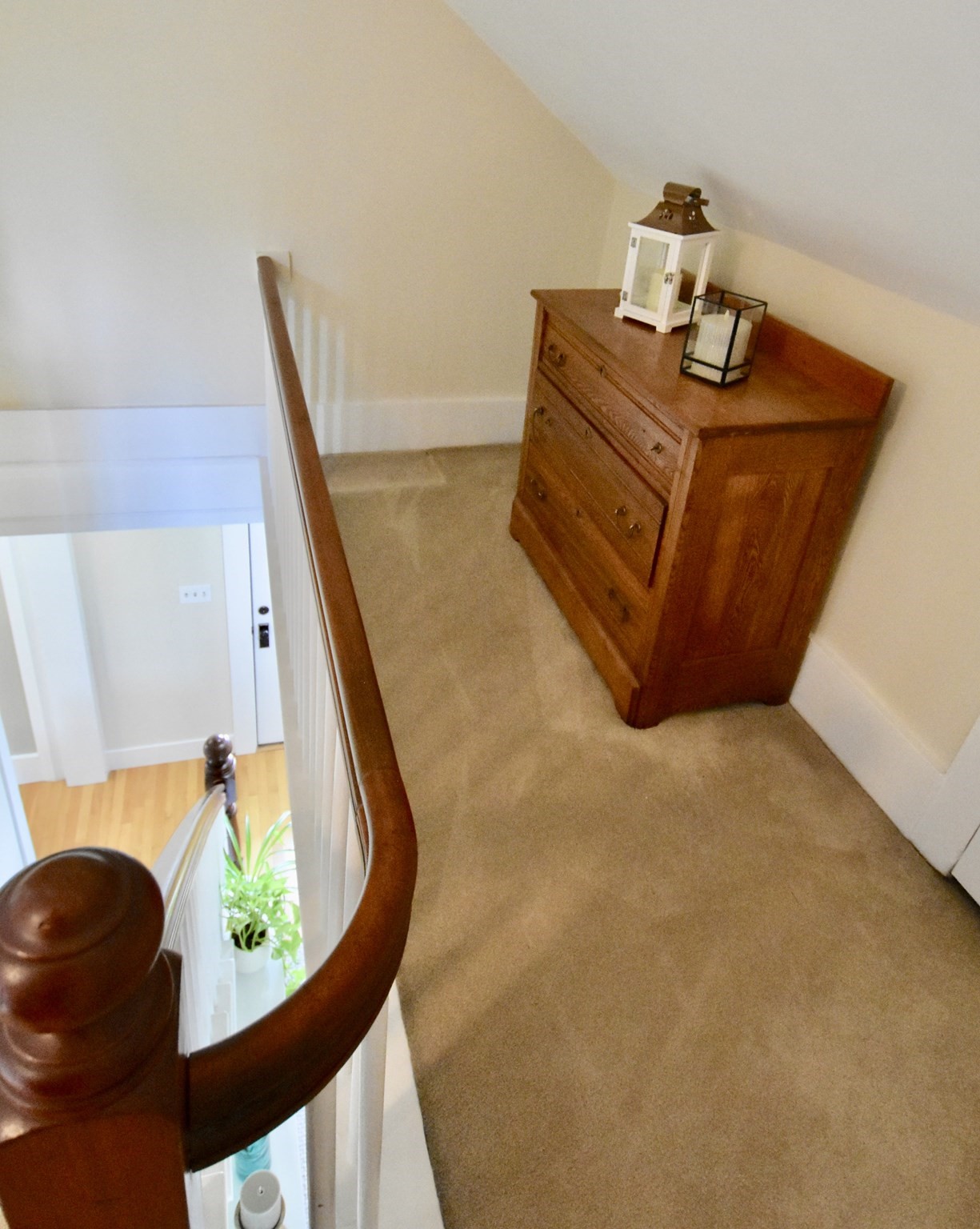 120 Blaine Ave Property Photo 12