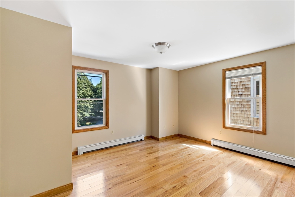 10 Brenrae Dr Property Photo 18