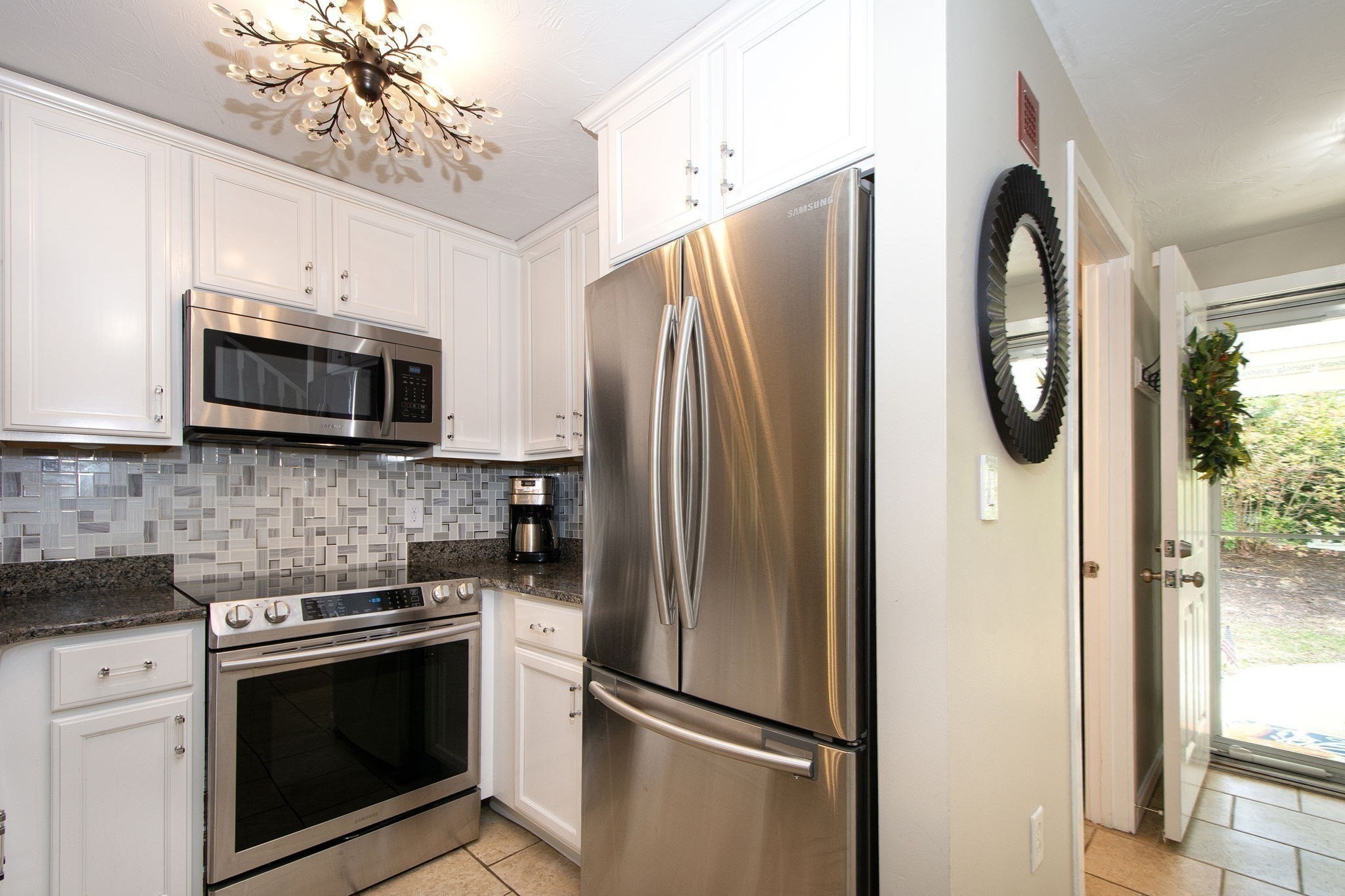 48 Westcliff Drive # 48 Property Photo 12