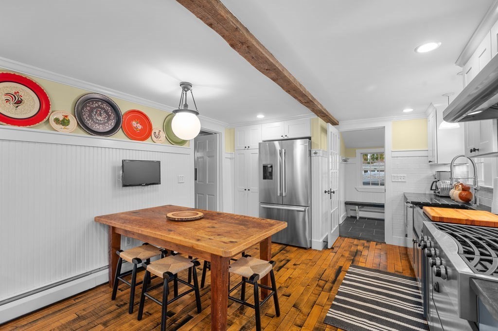 505 Main St. Property Photo 3