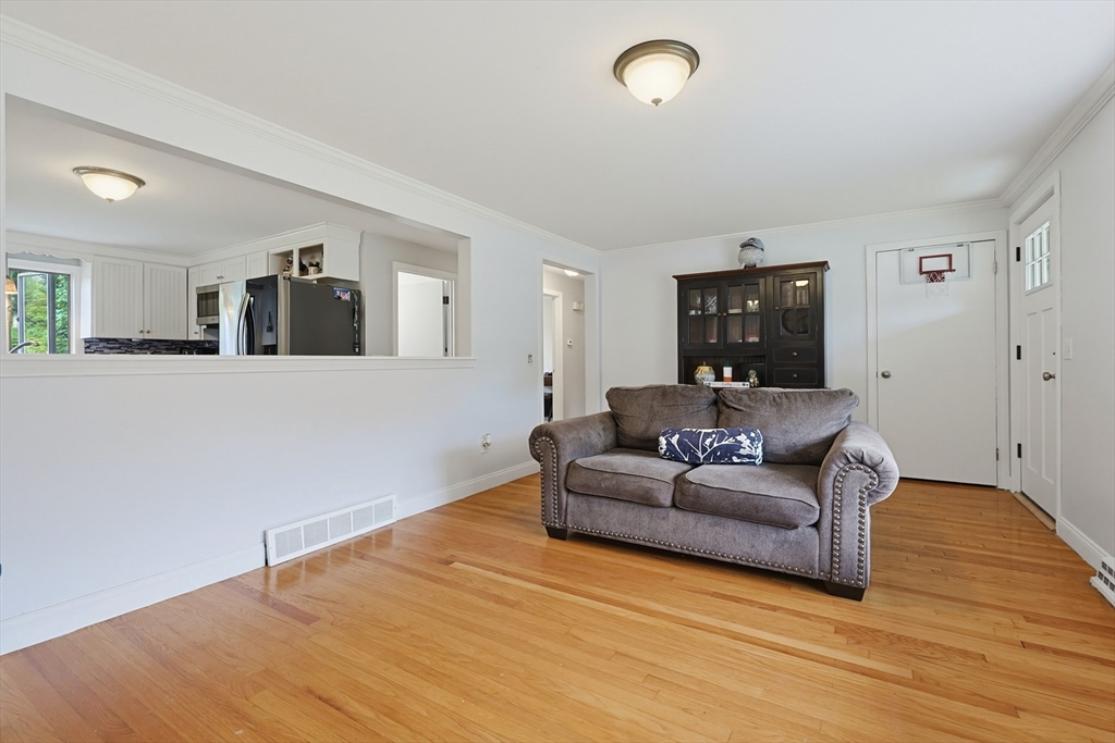 6 Young Ave. Property Photo 6
