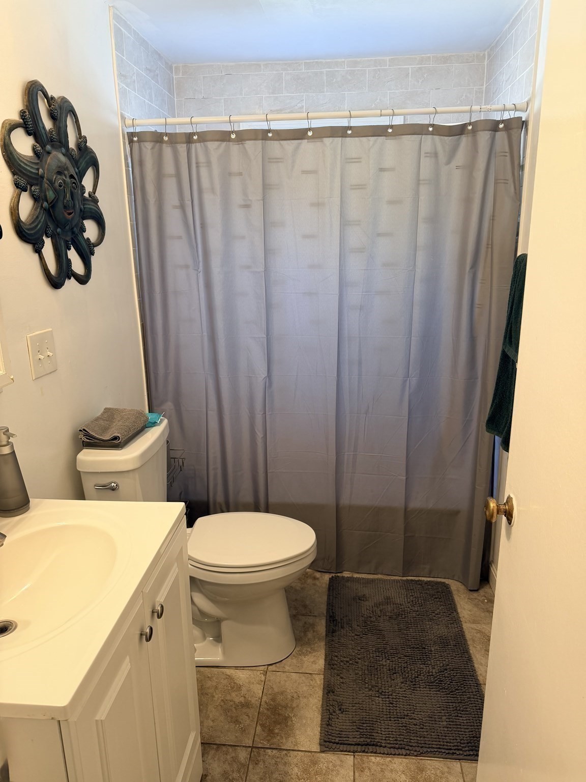 6 Bates Rd E Property Photo 9