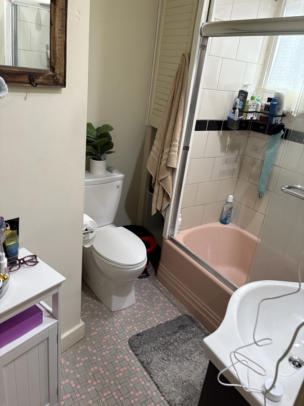 1672 Beacon St # 3b Property Photo 4