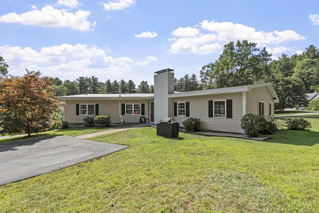 2 Reed Lane Property Photo 1