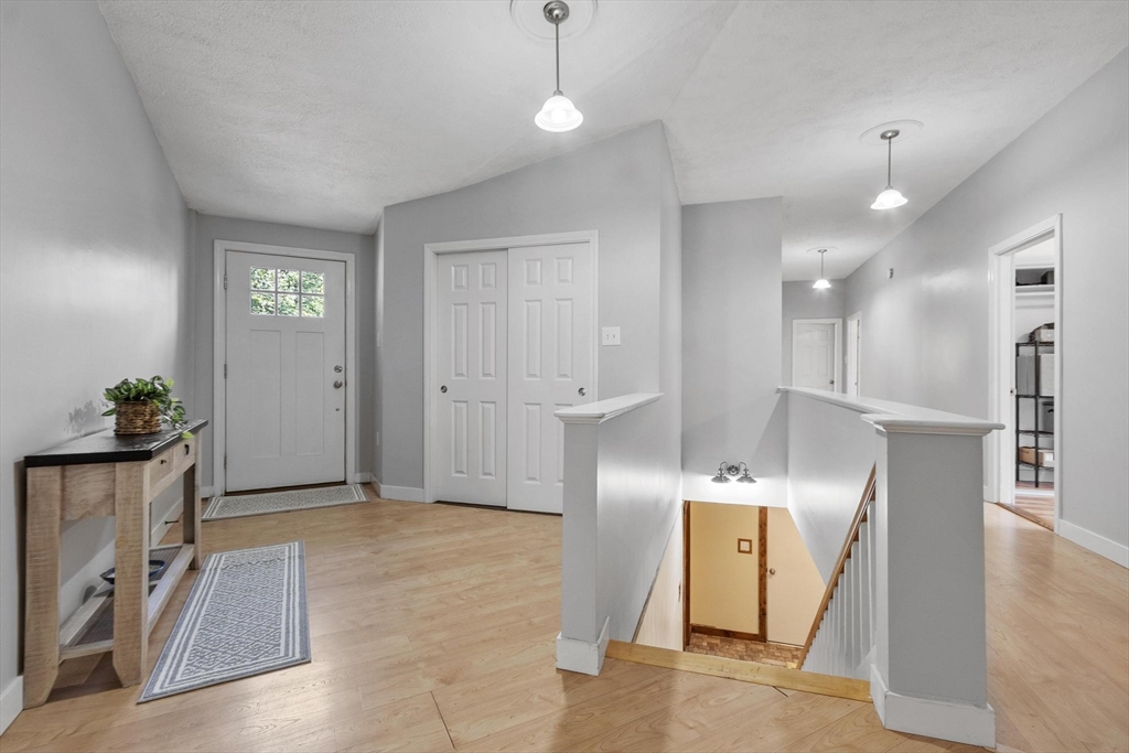 2 Reed Lane Property Photo 6