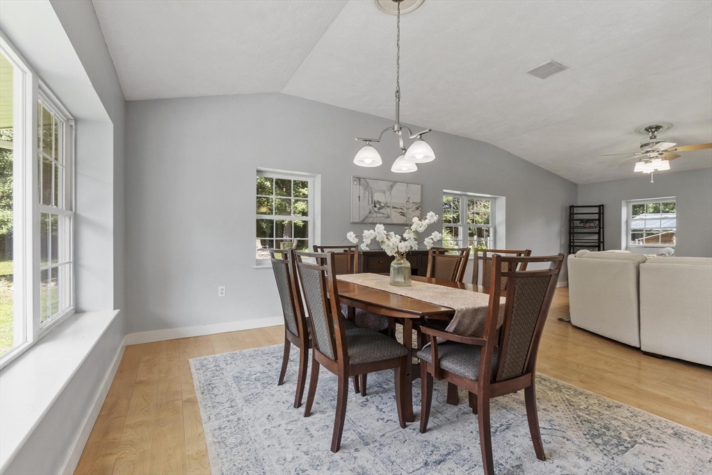 2 Reed Lane Property Photo 11