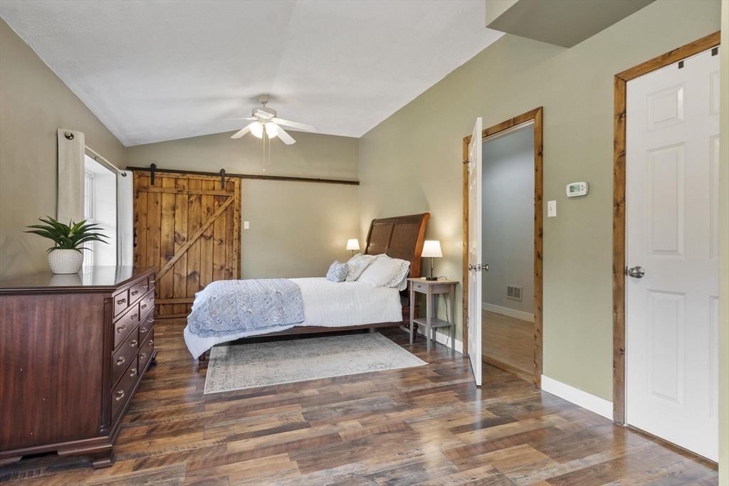 2 Reed Lane Property Photo 18