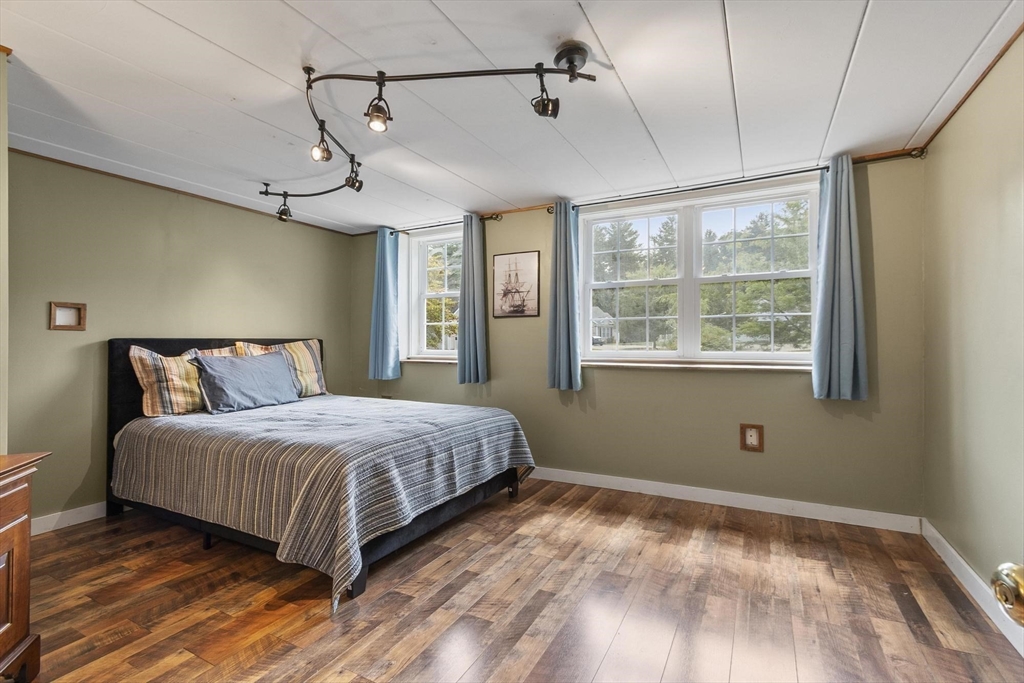 2 Reed Lane Property Photo 31
