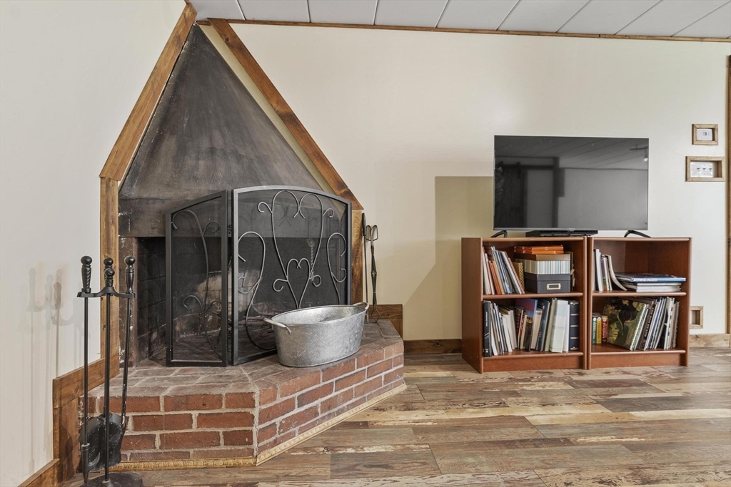 2 Reed Lane Property Photo 33