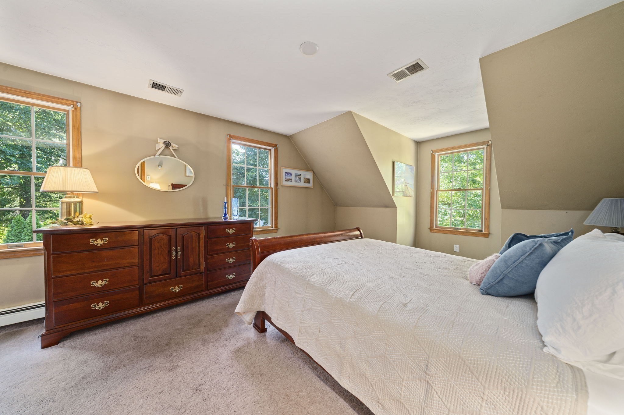 66 Cottage Ln Property Photo 15