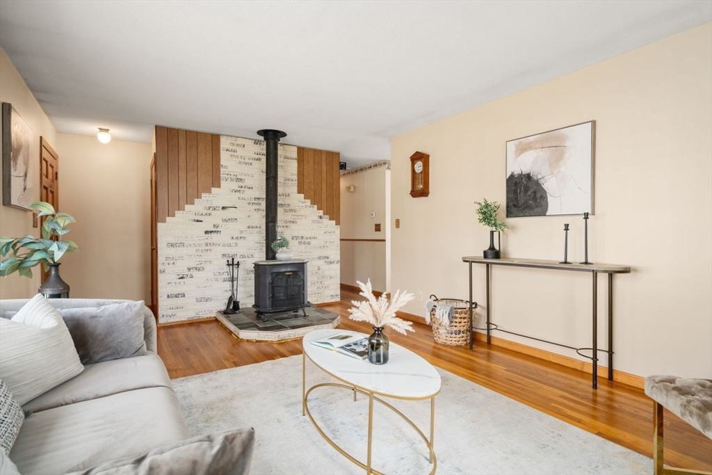 29 Rosedale Avenue Property Photo 10