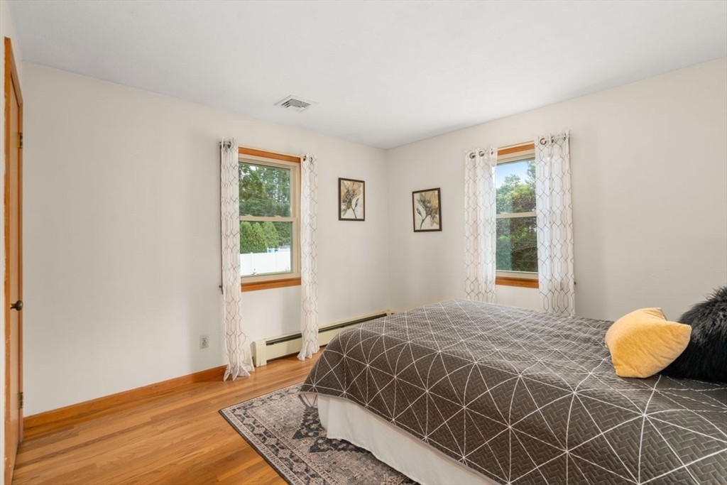 29 Rosedale Avenue Property Photo 22