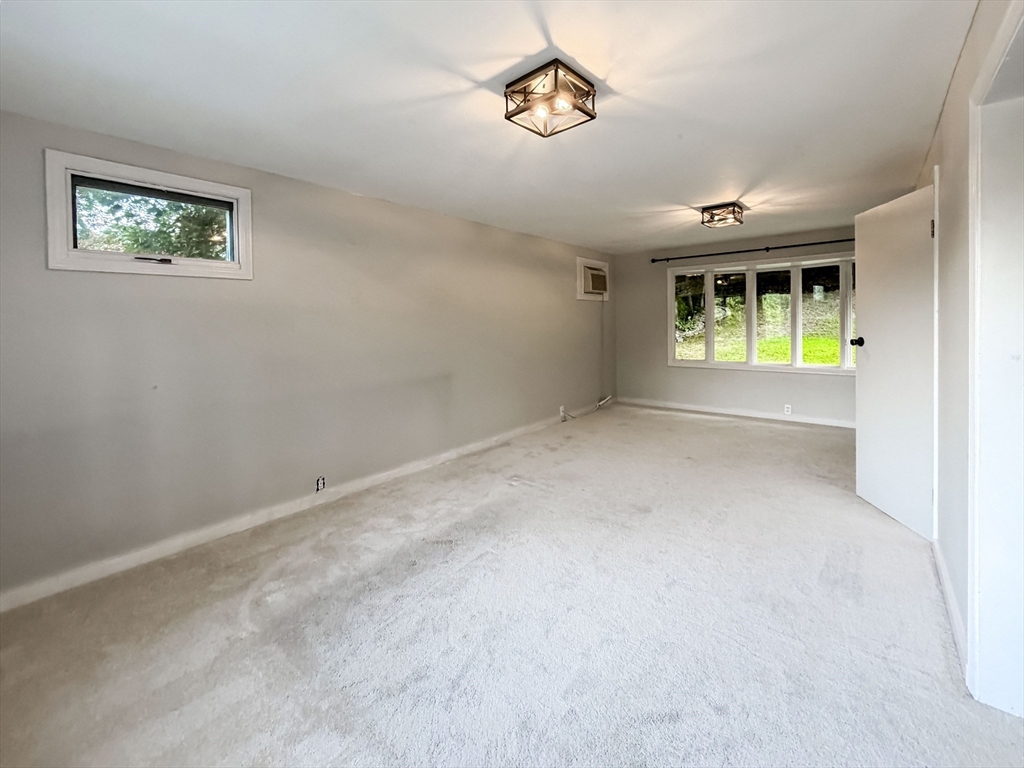 24 Belvidere Rd Property Photo 12
