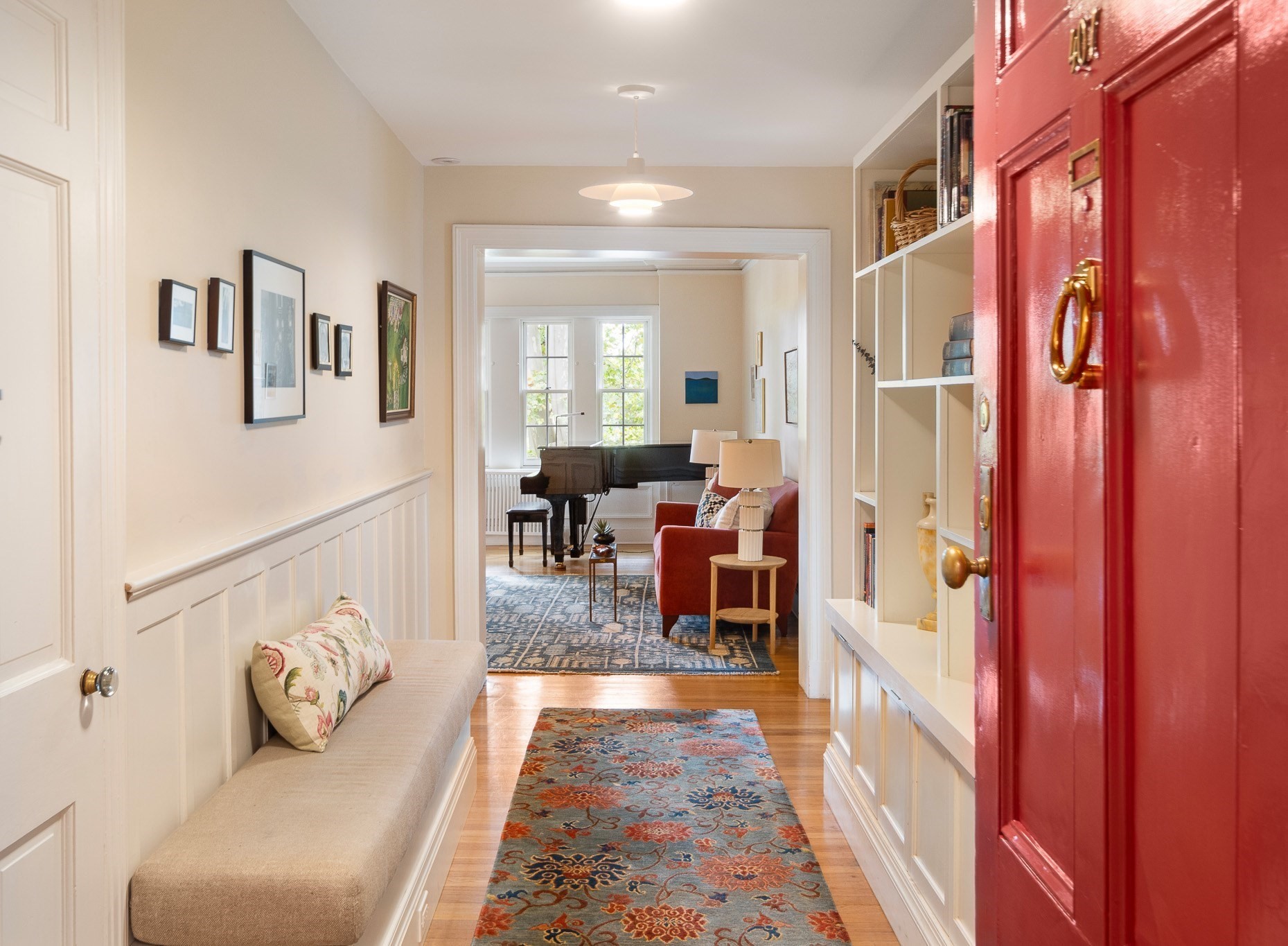 985 Memorial Drive # 401 Property Photo 2