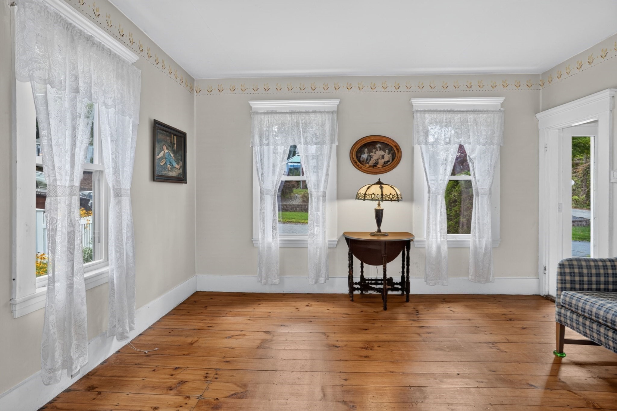 120 Edinboro Street Property Photo 10