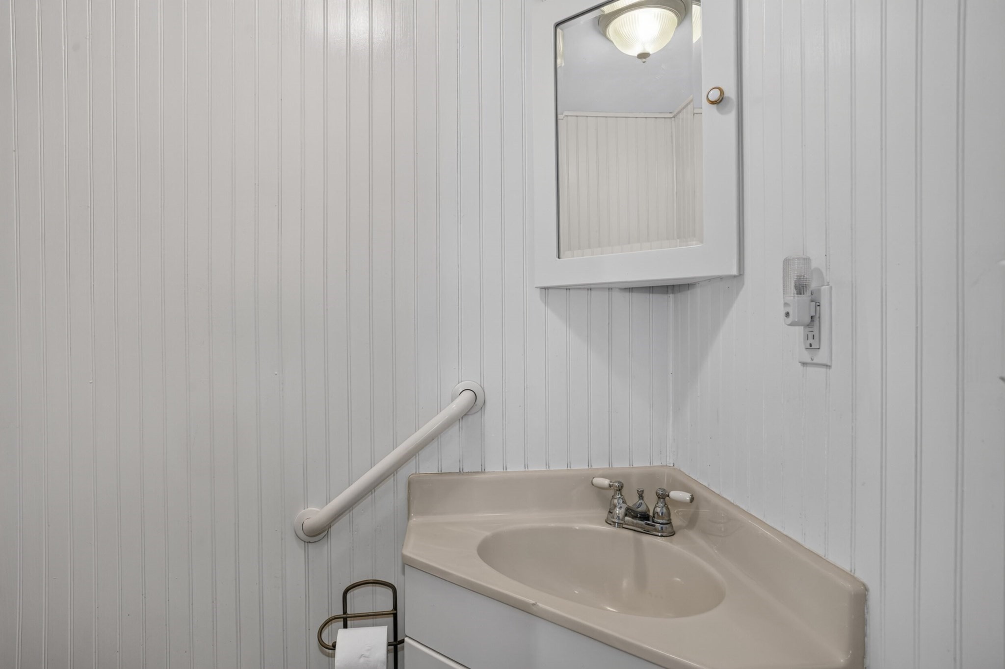 120 Edinboro Street Property Photo 12