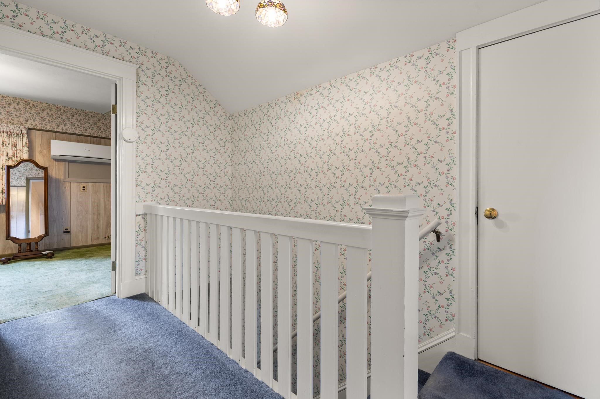 6 Groveland St Property Photo 7