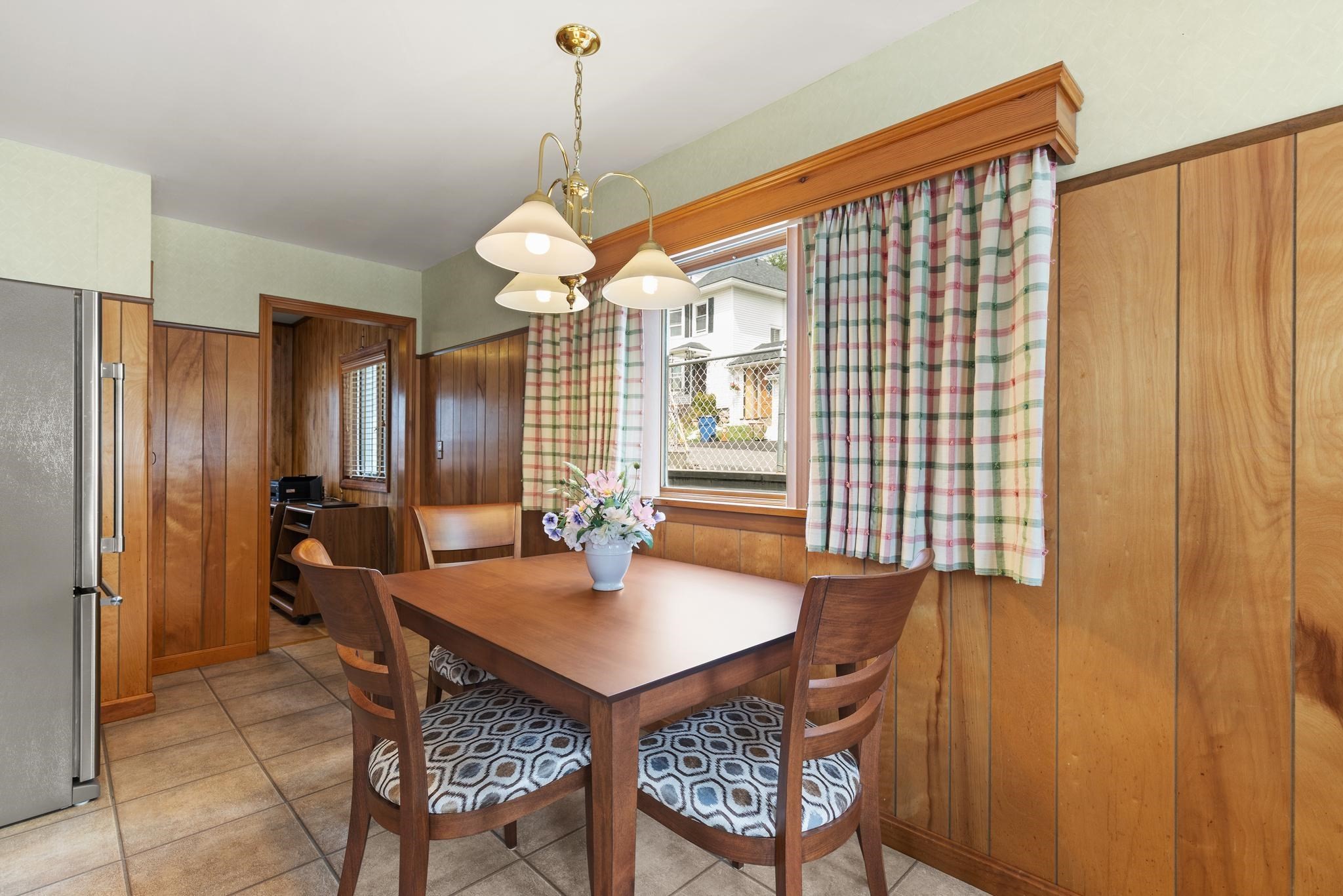 6 Groveland St Property Photo 15