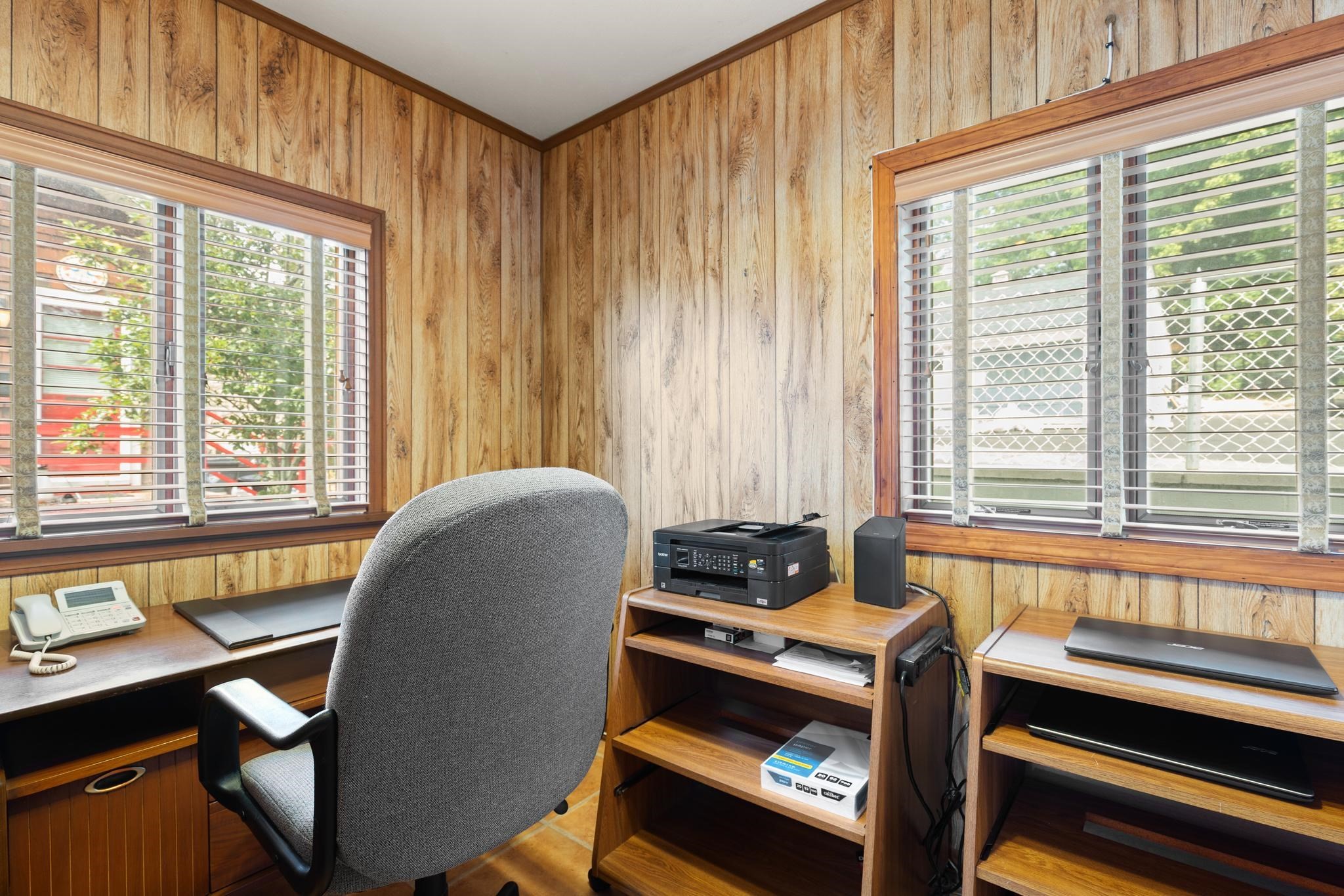 6 Groveland St Property Photo 24