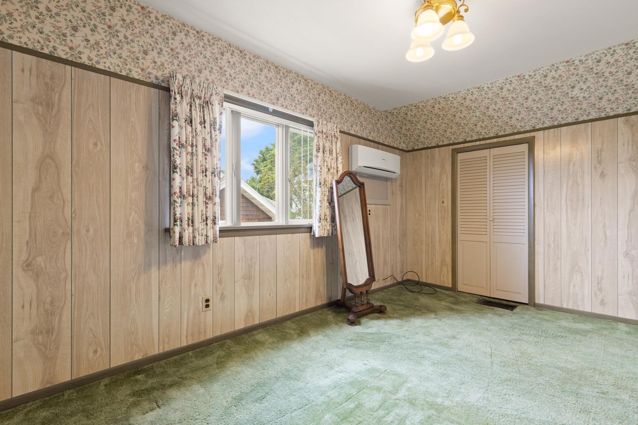 6 Groveland St Property Photo 29