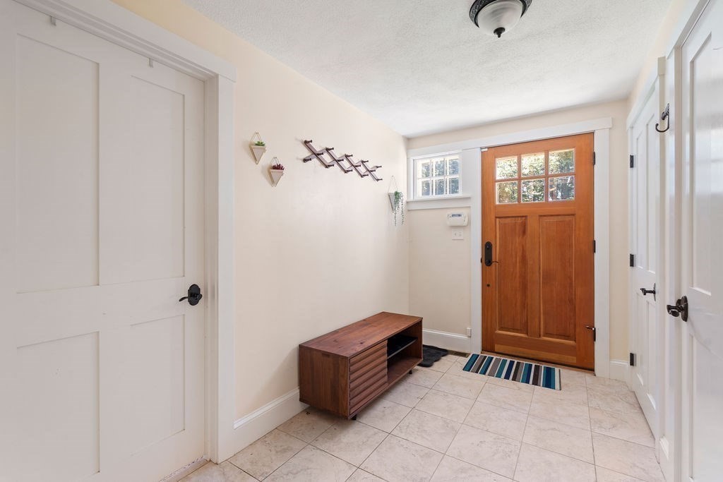 96a High Street Property Photo 5
