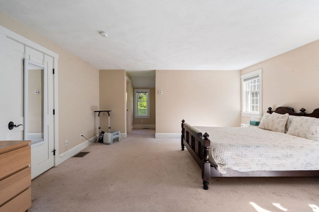 96a High Street Property Photo 21