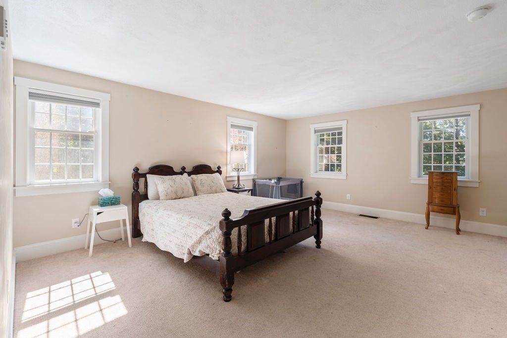 96a High Street Property Photo 22