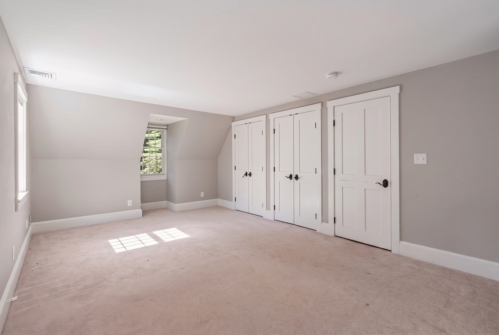 96a High Street Property Photo 30