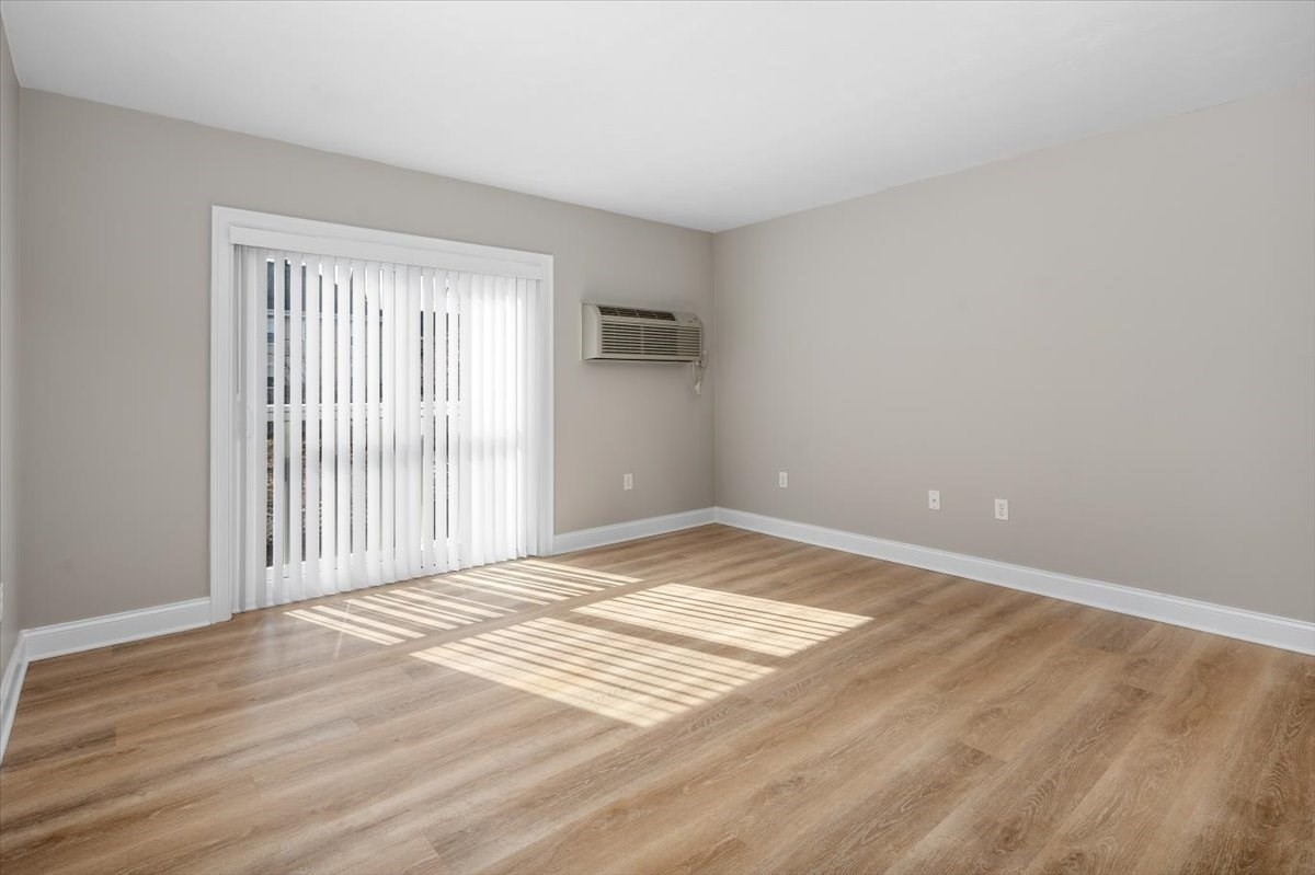 205 Elm St # 307 Property Photo 6
