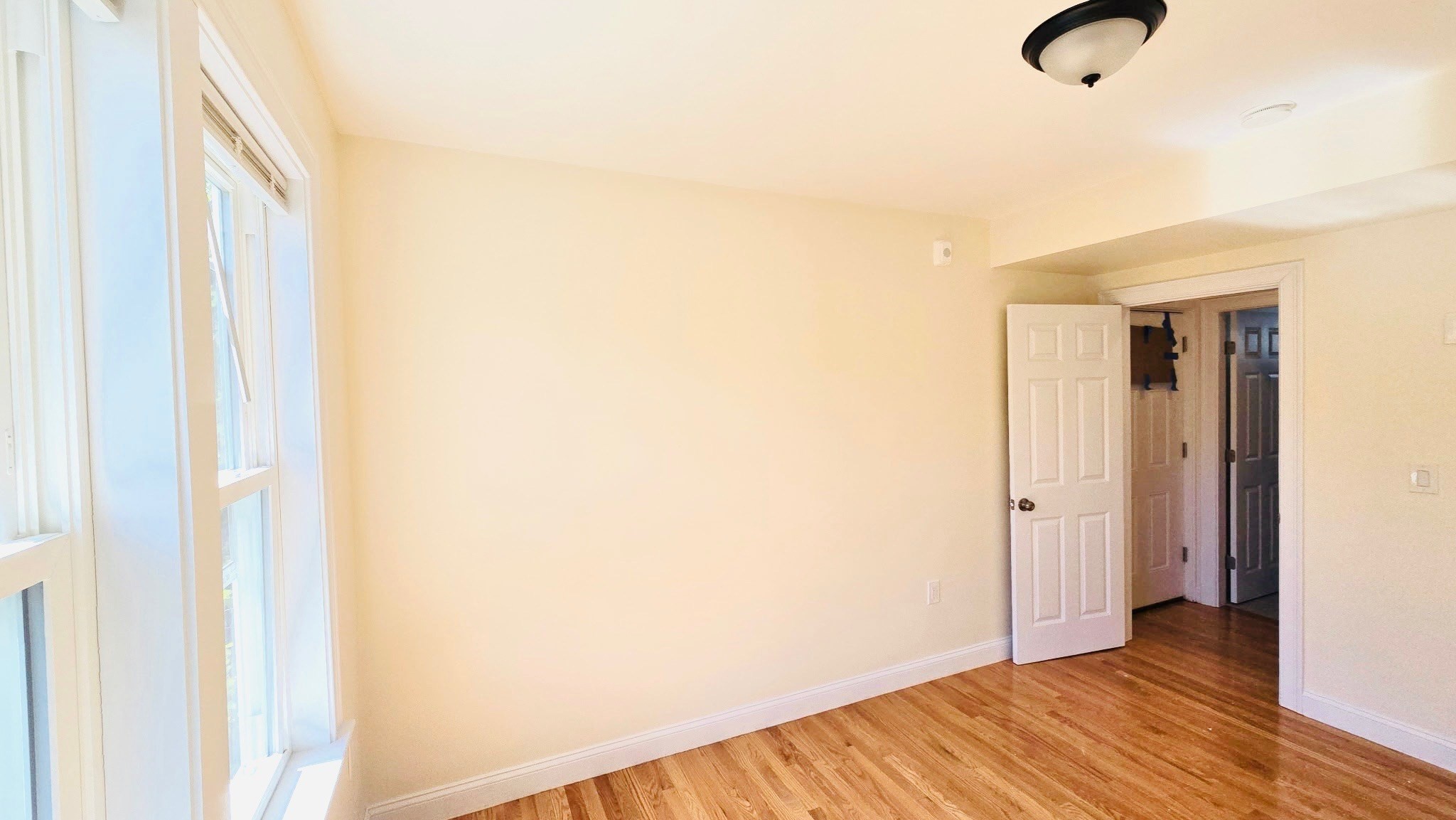 49 Woodcliff # 2 Property Photo 2