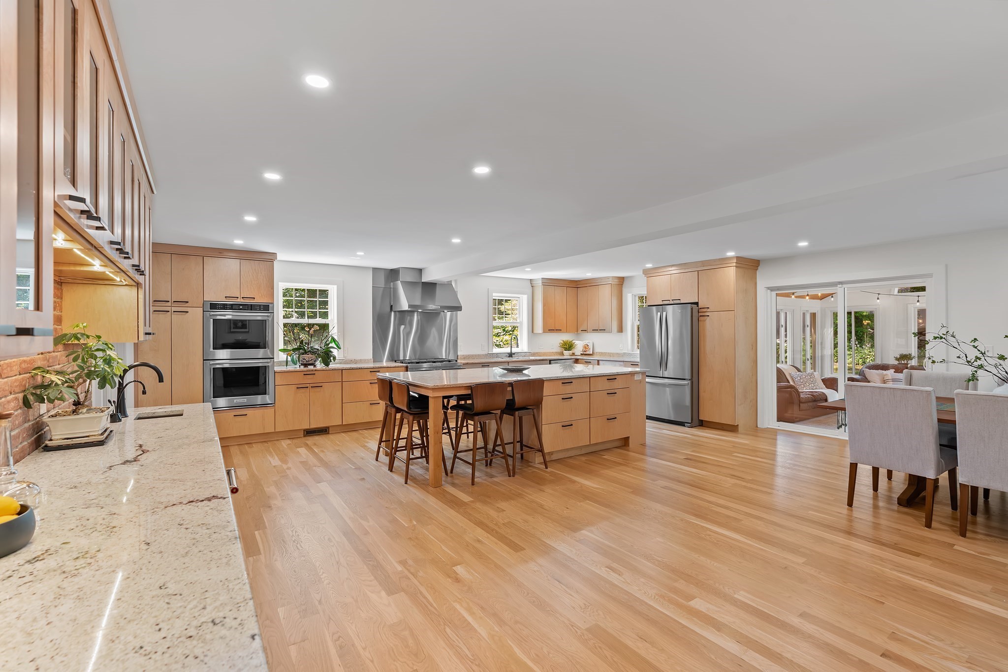 334 Farm Road Property Photo 10