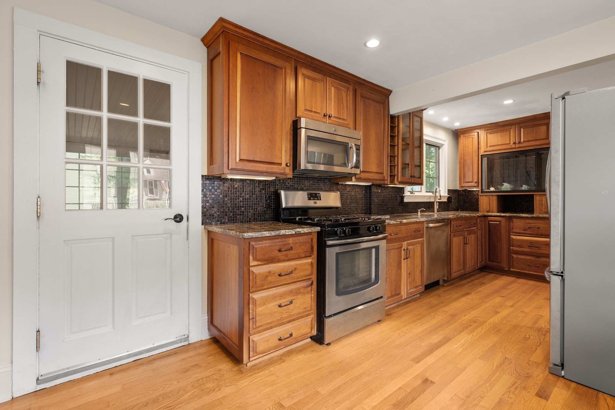 197 Speen Street Property Photo 4
