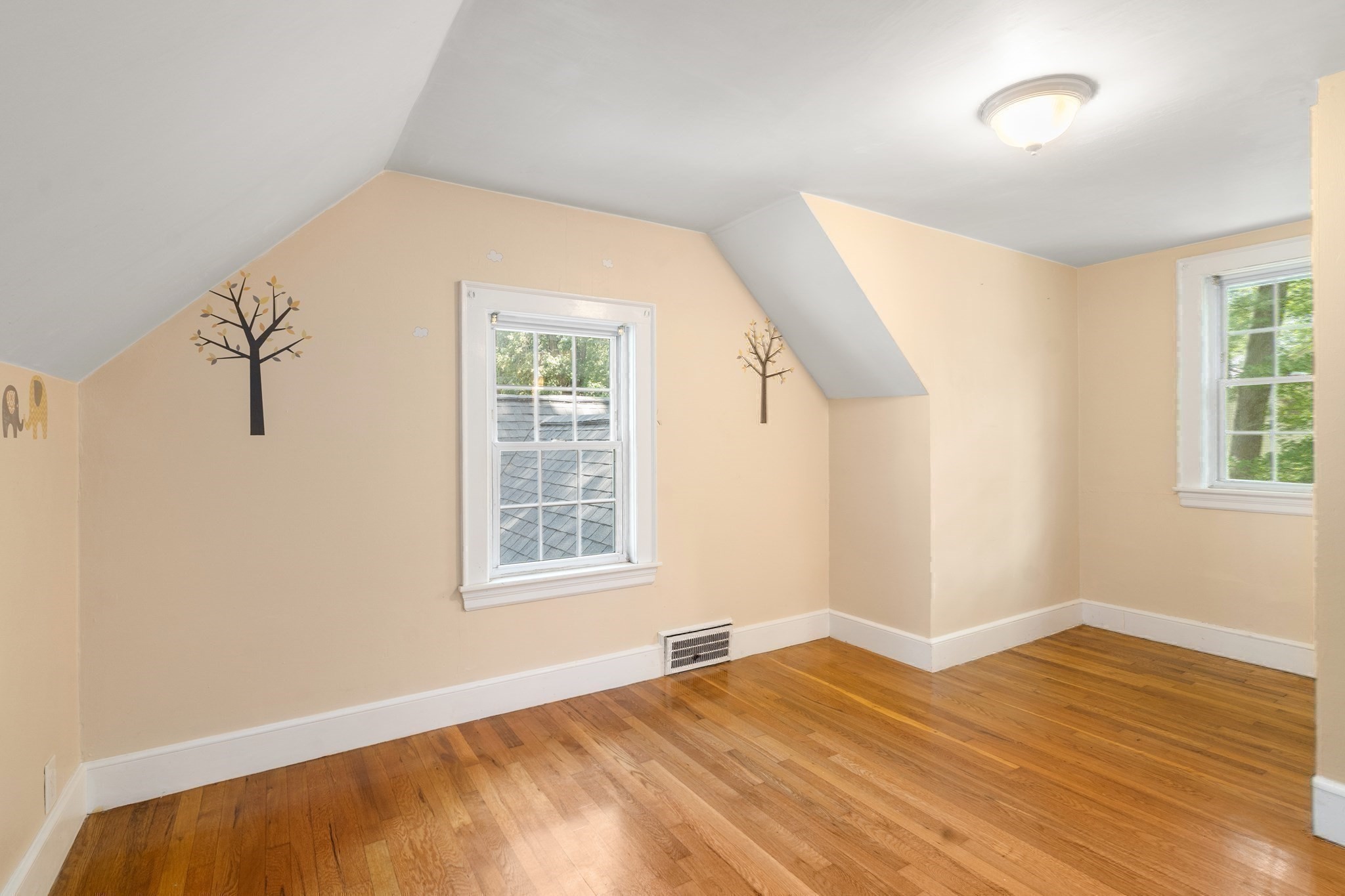 197 Speen Street Property Photo 15