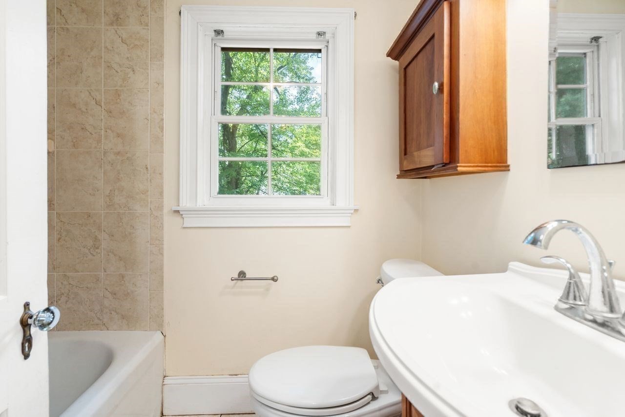 197 Speen Street Property Photo 19