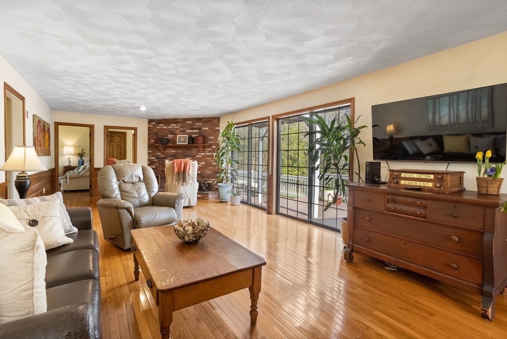 93 Birch Hill Rd Property Photo 15