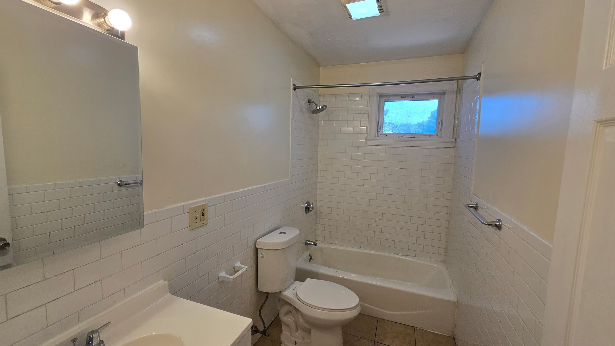 25 Angell # 3 Property Photo 15
