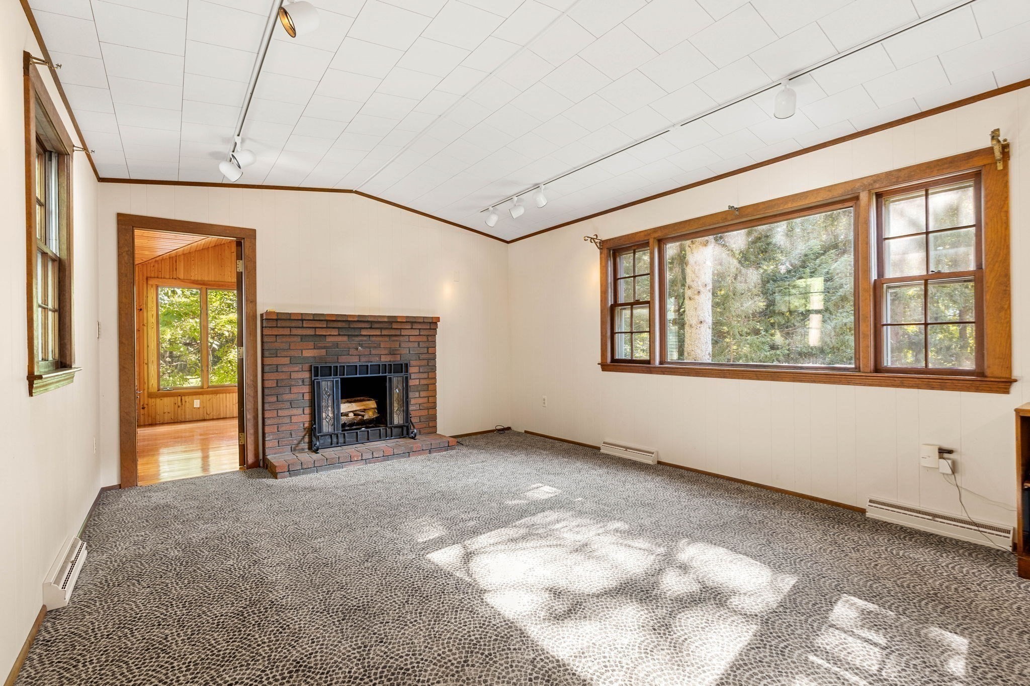42 Walnut Rd Property Photo 16